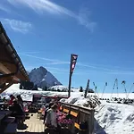 Konukevi Haus Sperleiten 3*