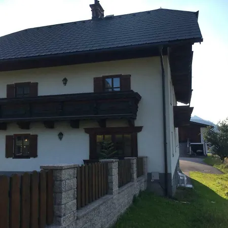 Konukevi Haus Sperleiten